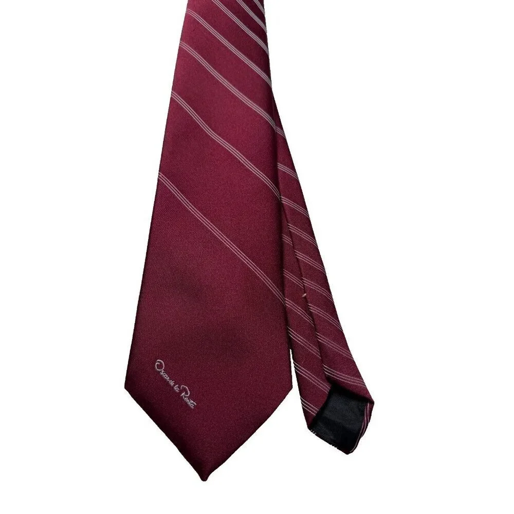 Oscar De La Renta Mens Classic Necktie Tie Burgundy White Stripes
